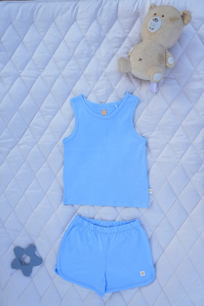 Unisex Skinny & Short Light Blue