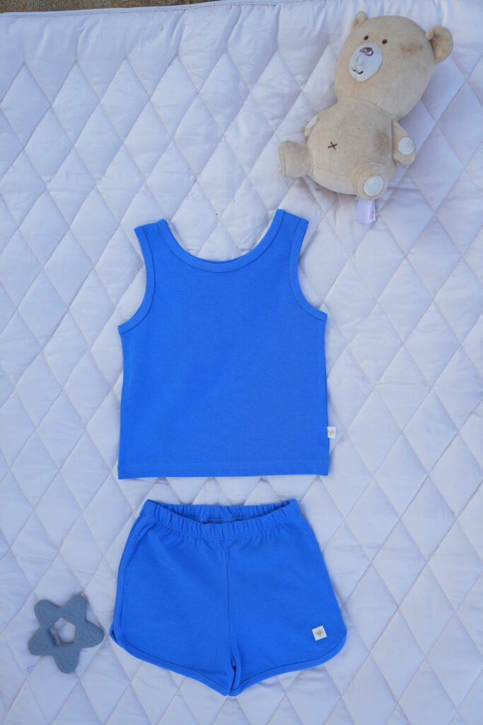 Unisex Skinny & Short Blue