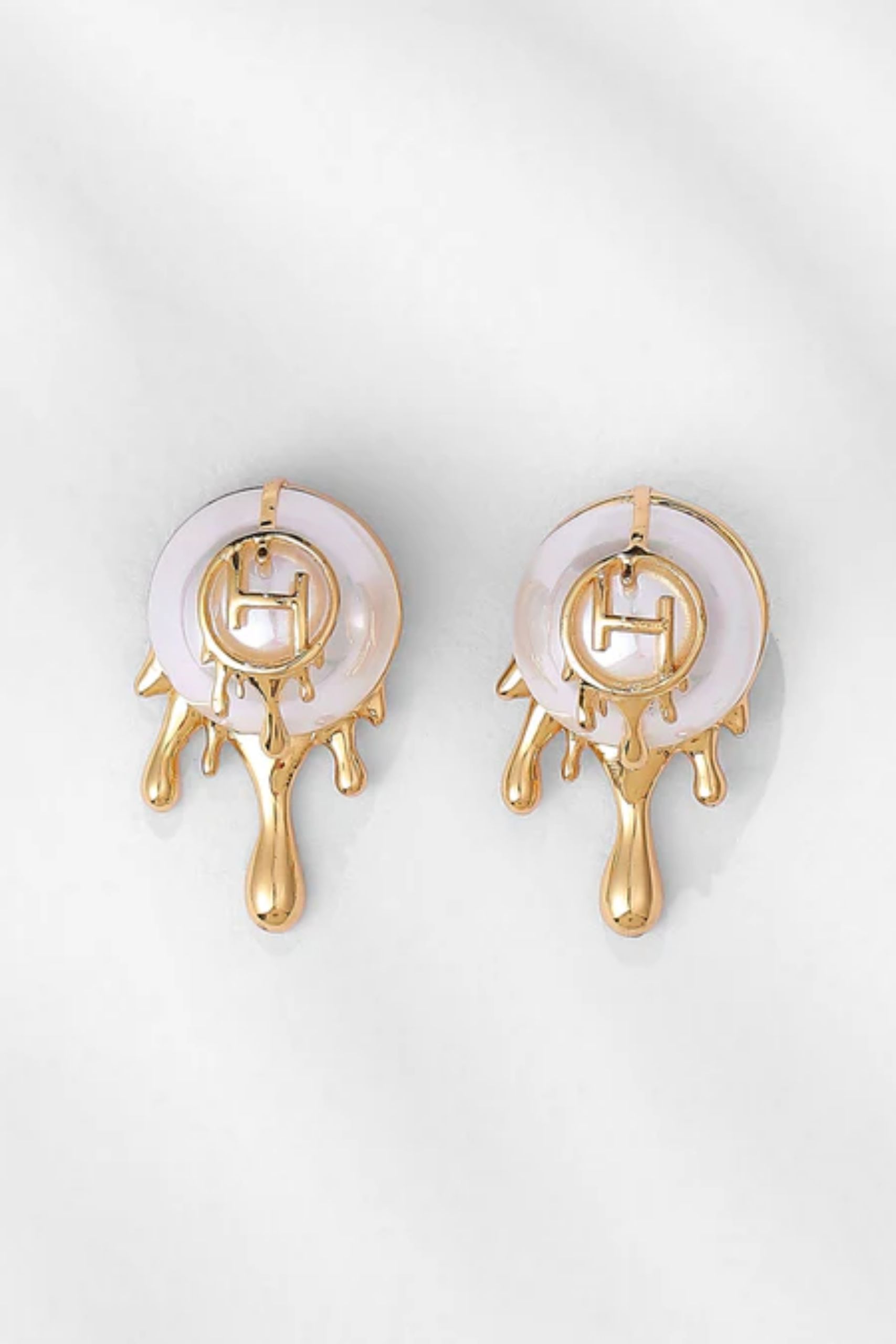 Drip OH Palescent Pearl Studs