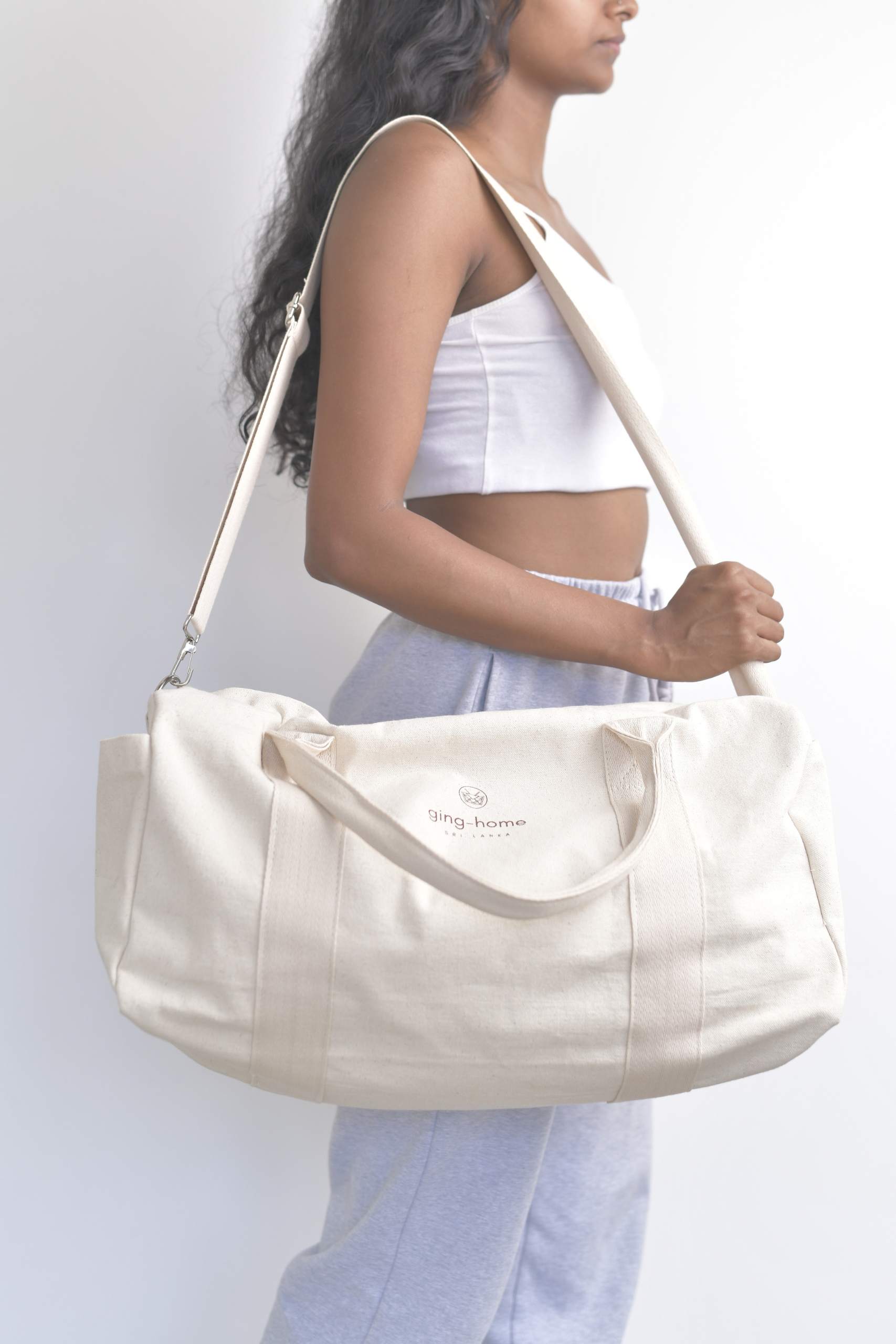 The Canvas Duffel Bag Off White - Image 3