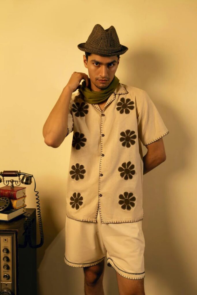 Moovy Monk Shirt
