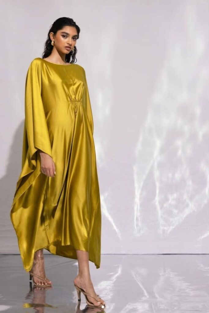 Mia Kaftan In Honey Gold
