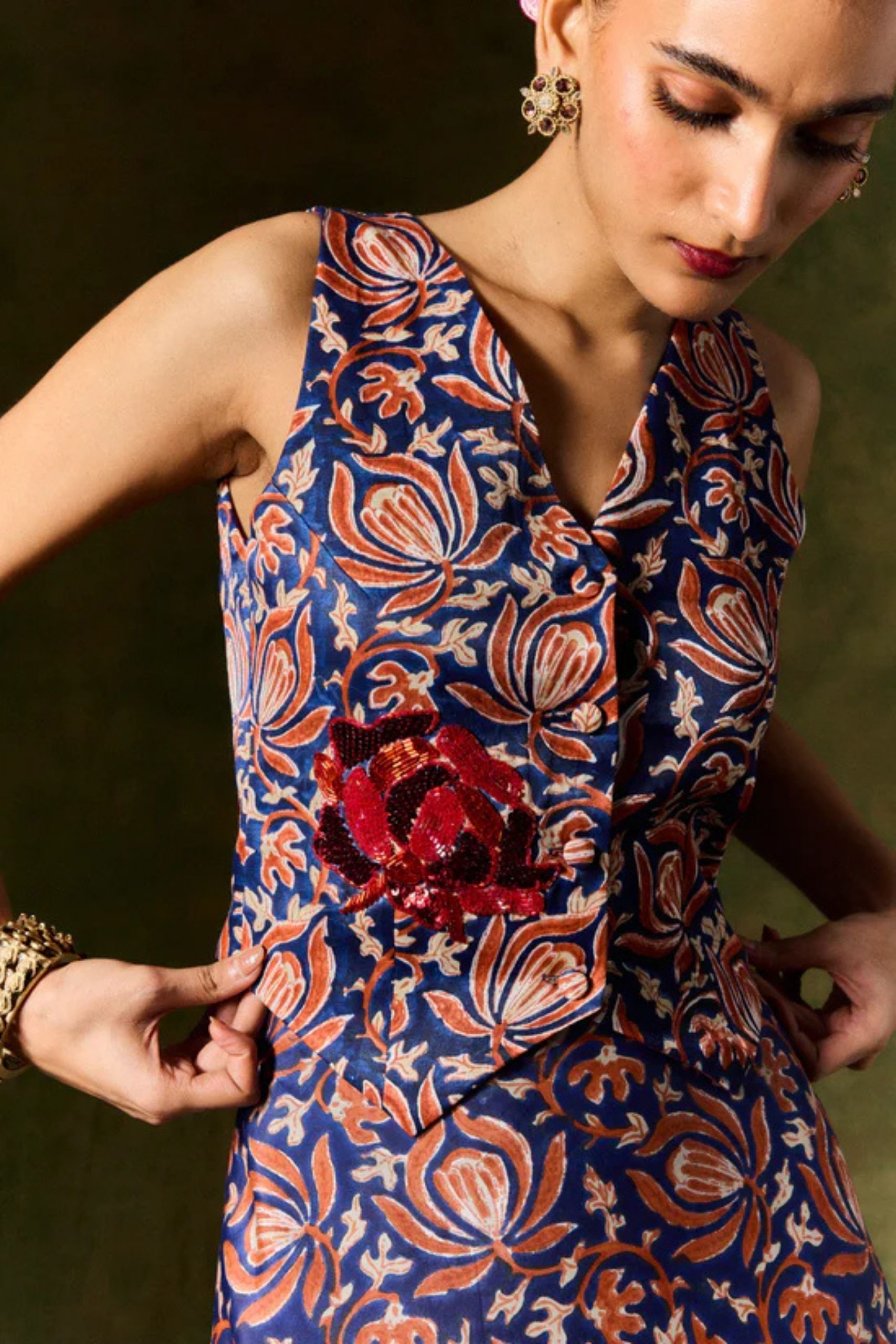 Inaaya Waistcoat & Silk Skirt Set - Image 2