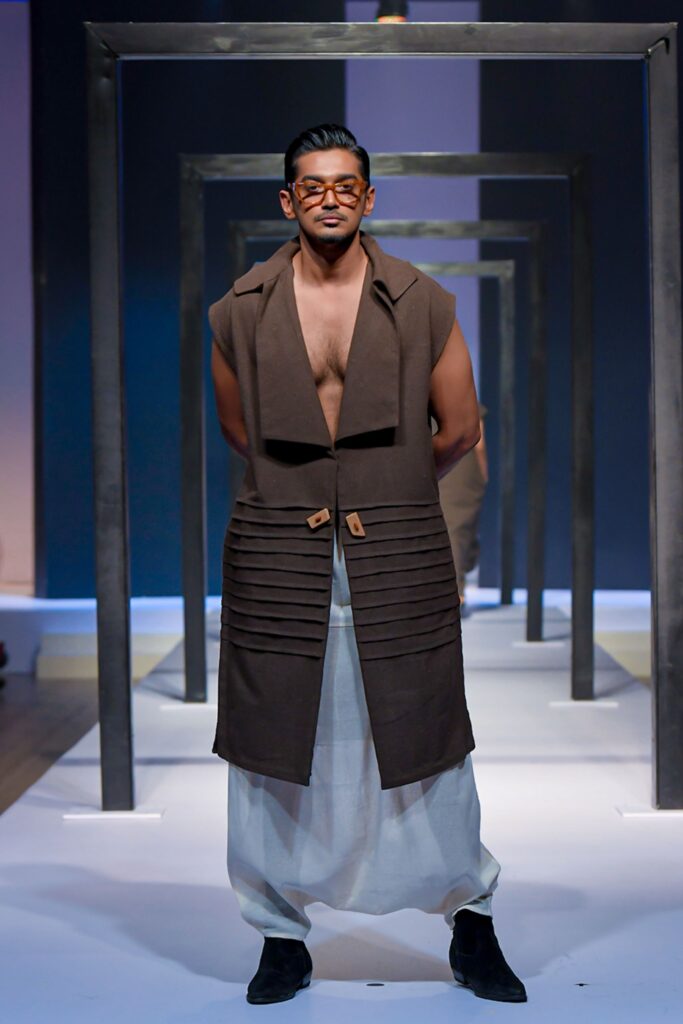 Loose Box Pant