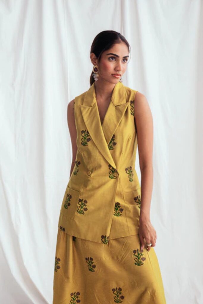 Nimbu Silk Blazer