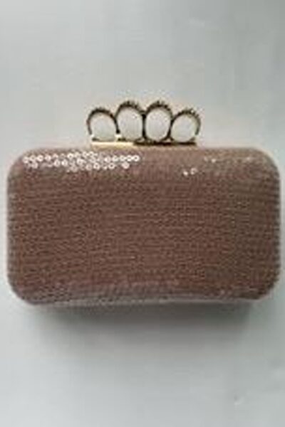 Mila Knuckle Pixie Clutch