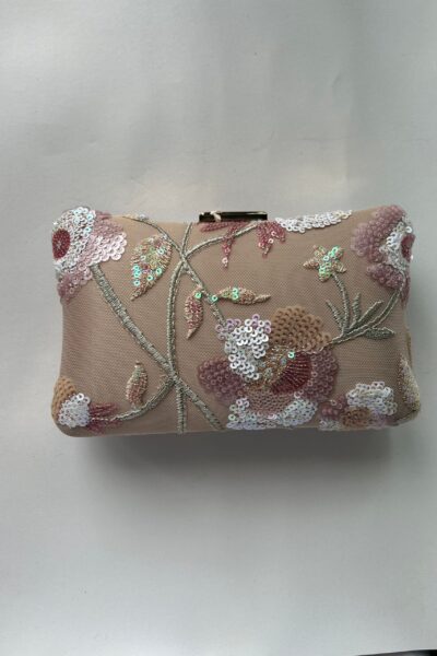 Carmel Cody Clutch