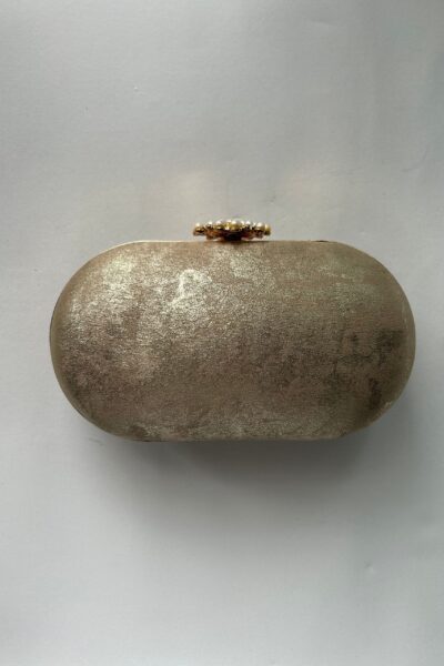 Bhoomi Nina Clutch With Pearls
