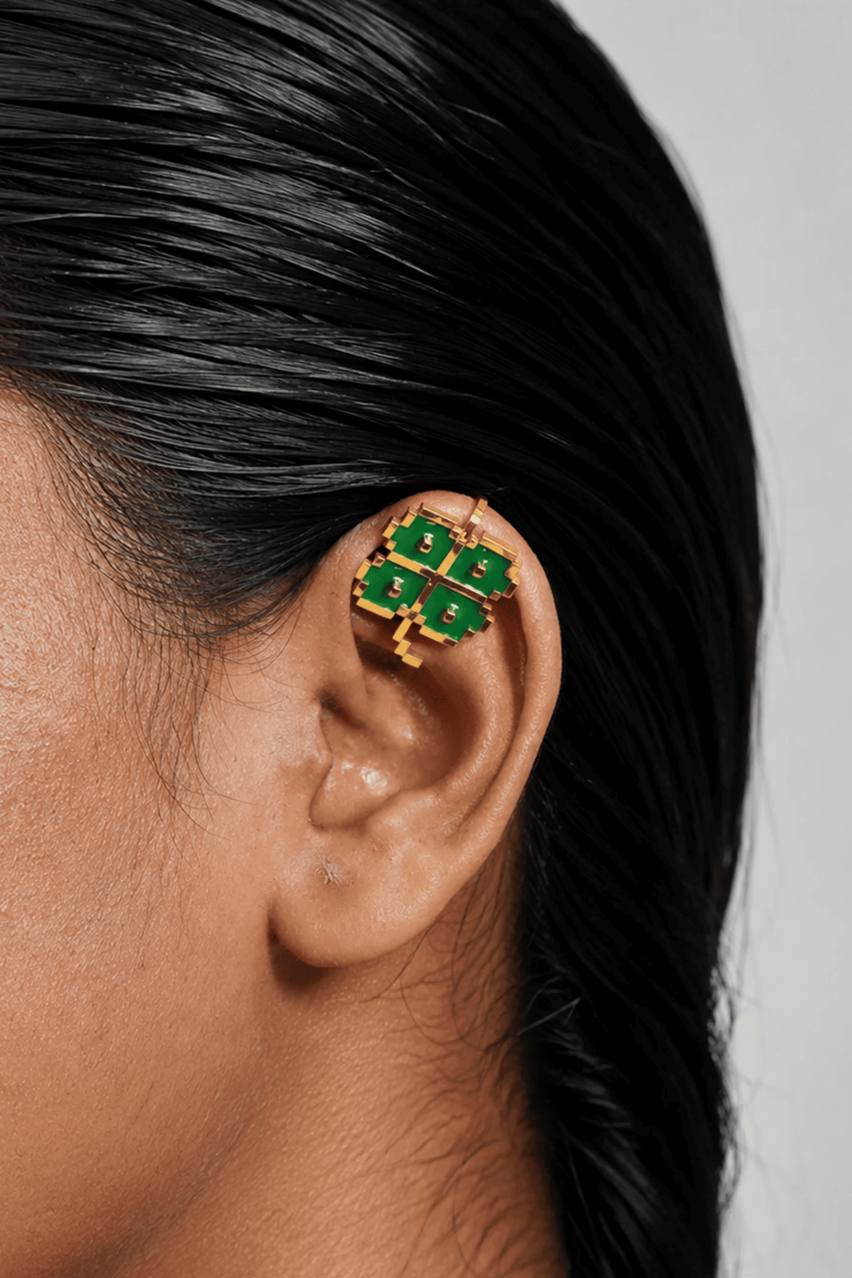Four Leaf Clover Ear Cuff - Image 2